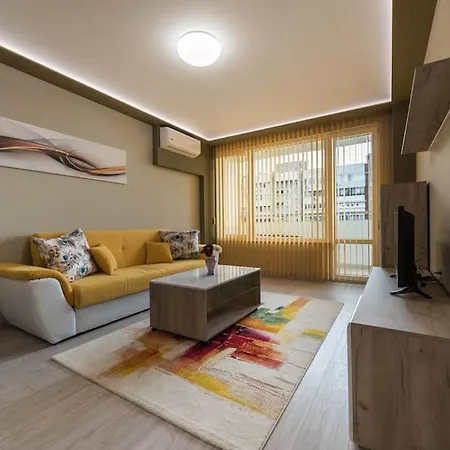 Linden Guest Apartment Varna Exterior photo